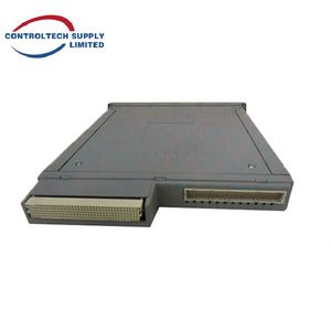 Module d'interface de communication d'automatisation en aluminium ICS Triplex T3488 fiable avec deux ports Ethernet et quatre ports série - Product Image 2