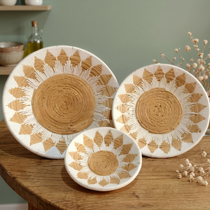 Lot de 3 paniers muraux tressés modernes style bohème en jonc de mer naturel, assiettes murales décoratives faites à la main motif soleil, bols suspendus pour la décoration intérieure - Product Image 2