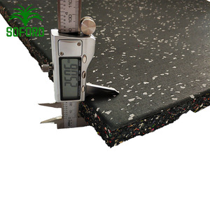 Loseta de Goma <span class=keywords><strong>para</strong></span> Gimnasio, Color Negro con Blanco, 500x500*50mm, <span class=keywords><strong>para</strong></span> <span class=keywords><strong>Crossfit</strong></span> - Product Image 4