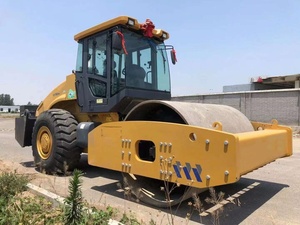 Bestselling Products High Efficiency Xs103j 10 Ton Single Drum Vibratory Road Roller with 68kw Engine and 140kn Excitation - Product Image 5