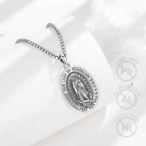 Collier pendentif ovale en argent sterling 925 plaqué or 18 carats, représentant la Vierge Marie de Guadalupe, <span class=keywords><strong>avec</strong></span> chaîne en <span class=keywords><strong>boîte</strong></span>. - Product Image 4
