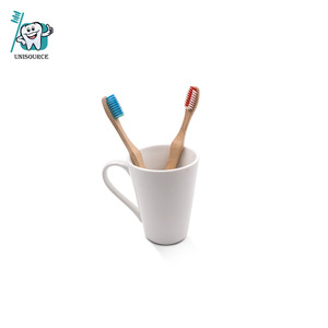 Cepillo de dientes de bambú para adultos, biodegradable, mango de madera natural, cerdas de nailon, cepillo de dientes manual para el cuidado bucal diario - Product Image 5
