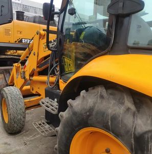 Miniexcavadora Jcb 3CX con retroexcavadora de 7 toneladas, peso operativo de 1 tonelada, componentes de motor de núcleo de cilindro hidráulico Hawe autoalimentado - Product Image 5