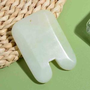 Mejor precio 100% Natural Anti-envejecimiento verde Jade masajeador Facial Xiuyan Jade Gua Sha terapia con Control de sincronización para adelgazar la cara - Product Image 1