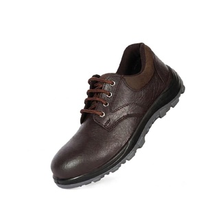 Chaussures de sécurité en cuir pour hommes de qualité supérieure avec embout en acier et fermeture à lacets pour travaux lourds, disponibles à la vente - Product Image 2