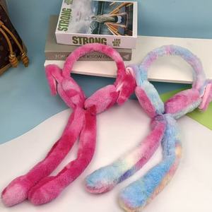 Fabrika Toptan Satış LED Işıklı Hareketli Tavşan Kulaklı Peluş Taç, Noel Paskalya Partisi <span class=keywords><strong>Cosplay</strong></span> Hediyesi için Sıcak Kış Kulaklıkları - Product Image 3