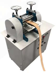 Machine à embosser hydraulique électrique pour la fabrication de ceintures en cuir - Product Image 4