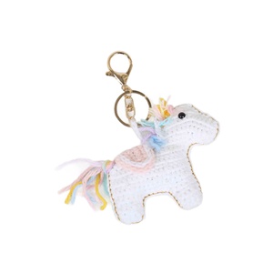 Porte-clés poney en crochet fait main, pendentif licorne mignon en fil, accessoire de <span class=keywords><strong>sac</strong></span> créatif, ornement de couple - Product Image 5