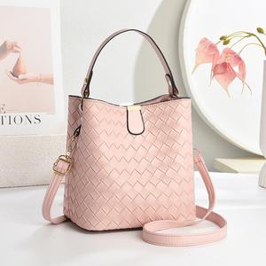 Women's new fashionable high-end PU waterproof shoulder bag woven bucket bag - Product Image 4