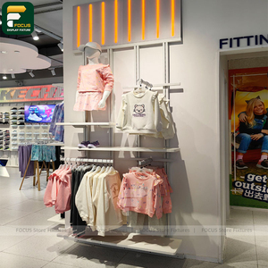 ชั้นวางเสื้อผ้าสำหรับร้านค้าในห้างสรรพสินค้า ชั้นวางเสื้อผ้าเชิงพาณิชย์ ดีไซน์อุปกรณ์จัดแสดงเสื้อผ้า - Product Image 4