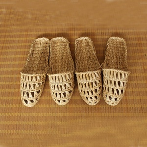 Naturelle et colorée femme et homme Rotin chaussures Rotin canne pantoufle chaussures - Product Image 1