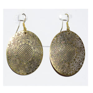 2024 Australie rustique cercle boucles d'oreilles or bijoux martelé blanc longue feuille de palmier boucles d'oreilles rose dames costume bijoux - Product Image 4