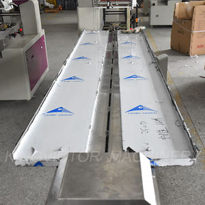 Automatische Gesichts masken verpackungs maschine für Gaze N95mask kleine horizontale Verpackungs maschinen - Product Image 4