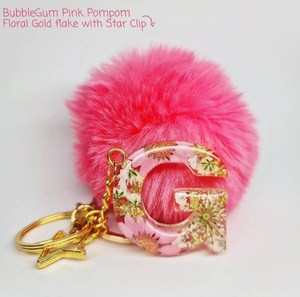 Tùy Chỉnh Key Chain <span class=keywords><strong>Resin</strong></span> Thư Keyring A-Z Với Pompom Cá Nhân Ban Đầu Với Giá Tốt Nhất - Product Image 6