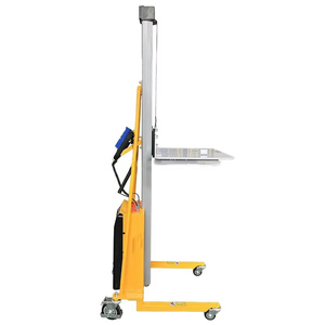 Carrello Elevatore Manuale Idraulico <span class=keywords><strong>CTY</strong></span> da 1000 kg (1 Tonnellata) con Forche da 1,6 m e Ruote in Nylon per Pavimentazioni Esterne - Product Image 6