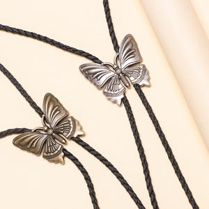 Cadena de cintura de mariposa de aleación de estaño para mujer, joyería de fiesta, collar de moda, diseño de cuerda negra con acabado plateado envejecido - Product Image 3