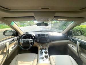 Toyota Highlander 2012, 2.7, 5 Plazas, Deportivo, 2WD, Automático, SUV Japonés Usado, Auto Familiar Deportivo y Espacioso - Product Image 5