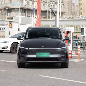 <span class=keywords><strong>Prix</strong></span> de la <span class=keywords><strong>Tesla</strong></span> Model Y 2024 2025, Véhicule Électrique Sportif 4x4, Autonomie 675 km - Product Image 2
