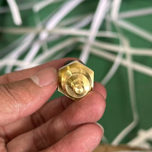 L200 K74 01-06 Glow Plug Engine Cảm Biến Nhiệt Độ Nước ME202053 - Product Image 4