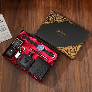 Set <span class=keywords><strong>Regalo</strong></span> di Lusso per Uomo in Pelle con Orologio, Cintura, Portafoglio, Profumo, Penna e Portachiavi, Set <span class=keywords><strong>Regalo</strong></span> Aziendale Personalizzato per Festività - Product Image 1