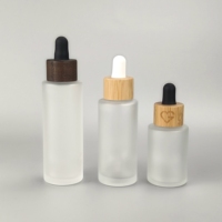 Flacon compte-gouttes en verre 30 ml 50 ml 60 ml Flacon en verre ambré givré et noir mat Flacon compte-gouttes pour sérum Flacon cosmétique avec bouchon en bois