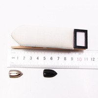 Accessoires de maison de poupée miniatures DIY de haute qualité : Meubles traditionnels miniatures, planche à repasser en métal et en bois, modèle de jouet