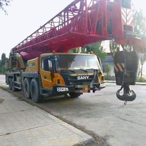 Grúa de Camión Usada SAC800C7, Capacidad de 80 Toneladas, Motor Weichai, Hidráulica Zoomlion, Altura de Elevación de 70M, Bomba, Motorreductor, Rodamiento - Product Image 3