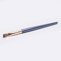 Pinceaux de maquillage professionnels en gros avec manche en bois, poils synthétiques, marque privée, pinceaux fins et biseautés pour estomper les fards, eye-liner et sourcils