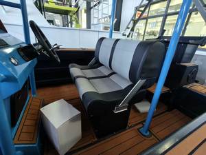 Barco con consola central azul de 6,25 metros, barco de pesca Profisher con parte delantera y suelo Eva a la venta - Product Image 6