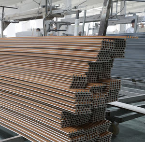 Panneau Mural Composite Bois PVC WPC pour Décoration de Murs Intérieurs d'Hôtels, Appartements et Bureaux - Product Image 2