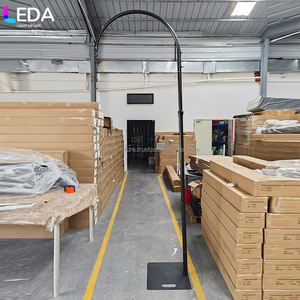 LEDA portátil Metal negro candelabro soporte colgante al aire libre soportes para colgar candelabros al aire libre - Product Image 1