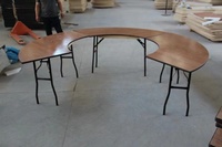 Table à manger pliante traditionnelle en forme de S pour mariages, hôtels, événements en plein air - Meubles d'hôtel en contreplaqué serpentin, vente en gros pour événements