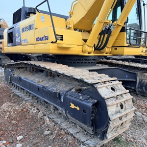 รถขุดตีนตะขาบ Komatsu PC400 มือสองคุณภาพสูง รุ่นปี 2023 น้ำหนัก 40 ตัน เครื่องยนต์ประสิทธิภาพสูง พร้อมเกียร์ ปั๊ม และเครื่องจักรสำหรับงานเหมือง มาตรฐาน CE - Product Image 5