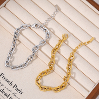 Bracelet Chaîne Cubaine Épaisse en Acier Inoxydable Doré Clioro – Bijou Audacieux pour Femme, Idéal Quotidien et Soirées
