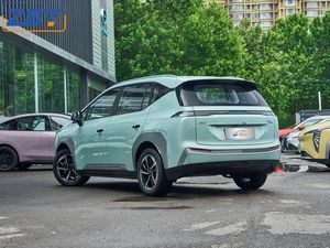 Aion Y Plus 2025 : Idéal pour les Voyages en Famille, un SUV Compact à Énergie Nouvelle avec une Autonomie Entièrement Électrique de 510 km sur Autoroute - Product Image 5