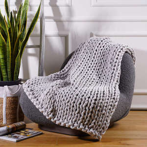Manta Sensorial de Ganchillo Hecha a Mano, Tejida con Hilo Grueso, Acogedora, de Algodón, con Peso, para Autismo - Product Image 3