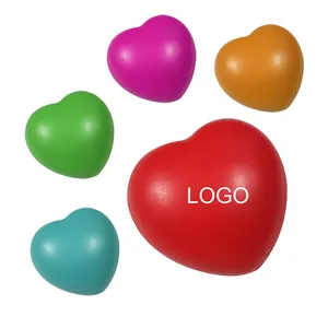 Commercio all'ingrosso PU foam Logo personalizzato colore stampato Bulk Mini rosso giallo bianco blu verde palle antistress a forma di cuore