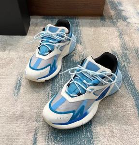 รองเท้าเดินสไตล์เรโทรลำลองคุณภาพสูง กันลื่น ระบายอากาศดี รุ่นใหม่ปี 2026 รองเท้าหนังแท้ ดีไซน์หรูหรา ทันสมัย - Product Image 1