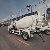 Petite bétonnière tricycle de 1,5 m3 montée sur camion avec certification CE