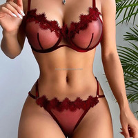 Ensemble Lingerie Sexy de Mariée Poupée Érotique Femme Soutien-Gorge Dentelle et Tanga Ensemble Bikini Chaud