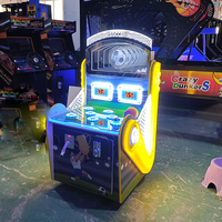 Machine d'arcade Whac-a-Mole à thème football pour 2 joueurs avec effets LED et fonctionnement à pièces, à vendre