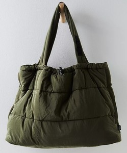 Sac fourre-tout de voyage pour femmes Sac de sport matelassé avec logo personnalisé pour hommes Femmes Doublure en nylon Sac de sport imperméable Gym Fitness Weekend - Product Image 5