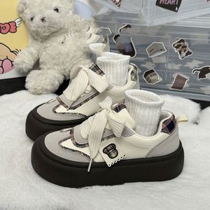 Trendy Versatile Thick <b>Sole</b> Low Top Shoes Women 2026 Spring Autumn Heightening Wear Resistant Casual Board Shoes - Product Image 1