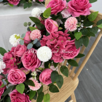Choix Populaire : Fleurs Artificielles Haute Densité pour la Décoration de Réception d'Hôtel avec une Mise en Scène Élégante de la Table