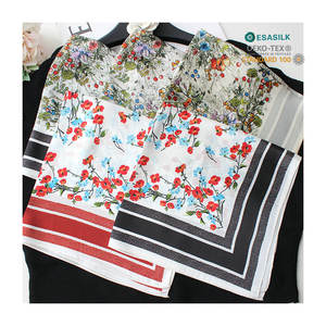 ผ้าพันคอไหมพิมพ์ลายสไตล์อิตาลีแบบกำหนดเอง ผ้าพันคอไหมแท้ 100% งานพิมพ์มือ - Product Image 3