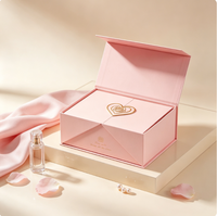 Boîte cadeau rigide en carton avec fermeture magnétique personnalisée pour perruques et cosmétiques, avec des matériaux écologiques et un design de logo personnalisé