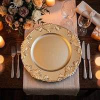 Assiette de présentation 13 pouces en plastique PS, style victorien de luxe, durable, avec bordure à motif de feuilles baroque moderne, pour mariage et repas