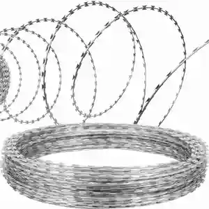 Alambre de púas galvanizado eléctrico Concertina BTO22 450mm x 10kg por rollo