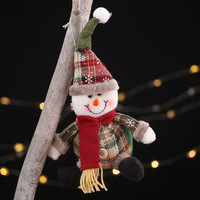Bouton en tissu à carreaux écologique en gros ornement de Noël nouvelle poupée gros bonhomme de neige renne pour les décorations de maison festives événements