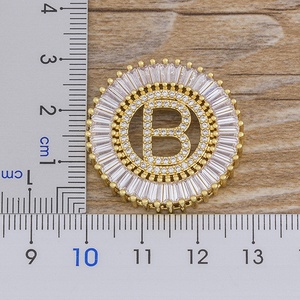 2025 패션 크리스탈 큐빅 지르코니아 라운드 쉐입 목걸이 금도금 이니셜 레터 펜던트 주얼리 체인 목걸이 여성용 - Product Image 6